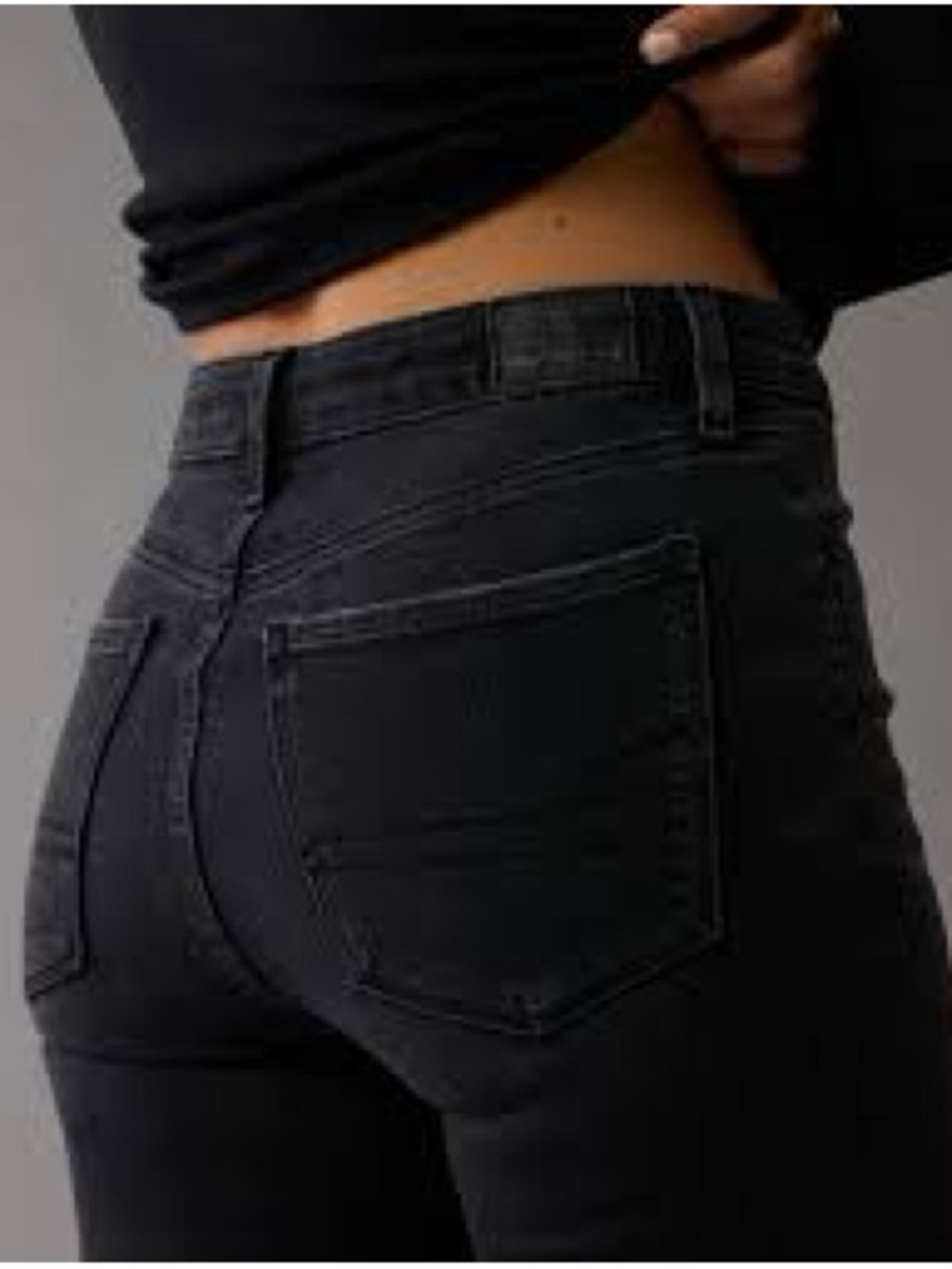 American Eagle Outfitters Black High-Rise Skinny “The Dream Jean”